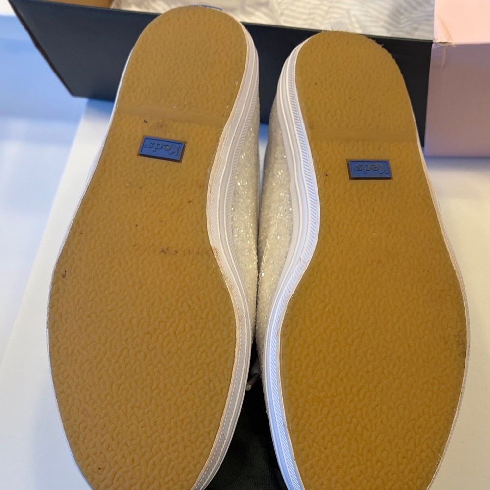 Kate Spade Keds Sparkling Glitter Silver Sneakers 7W wide - Picture 5 of 7